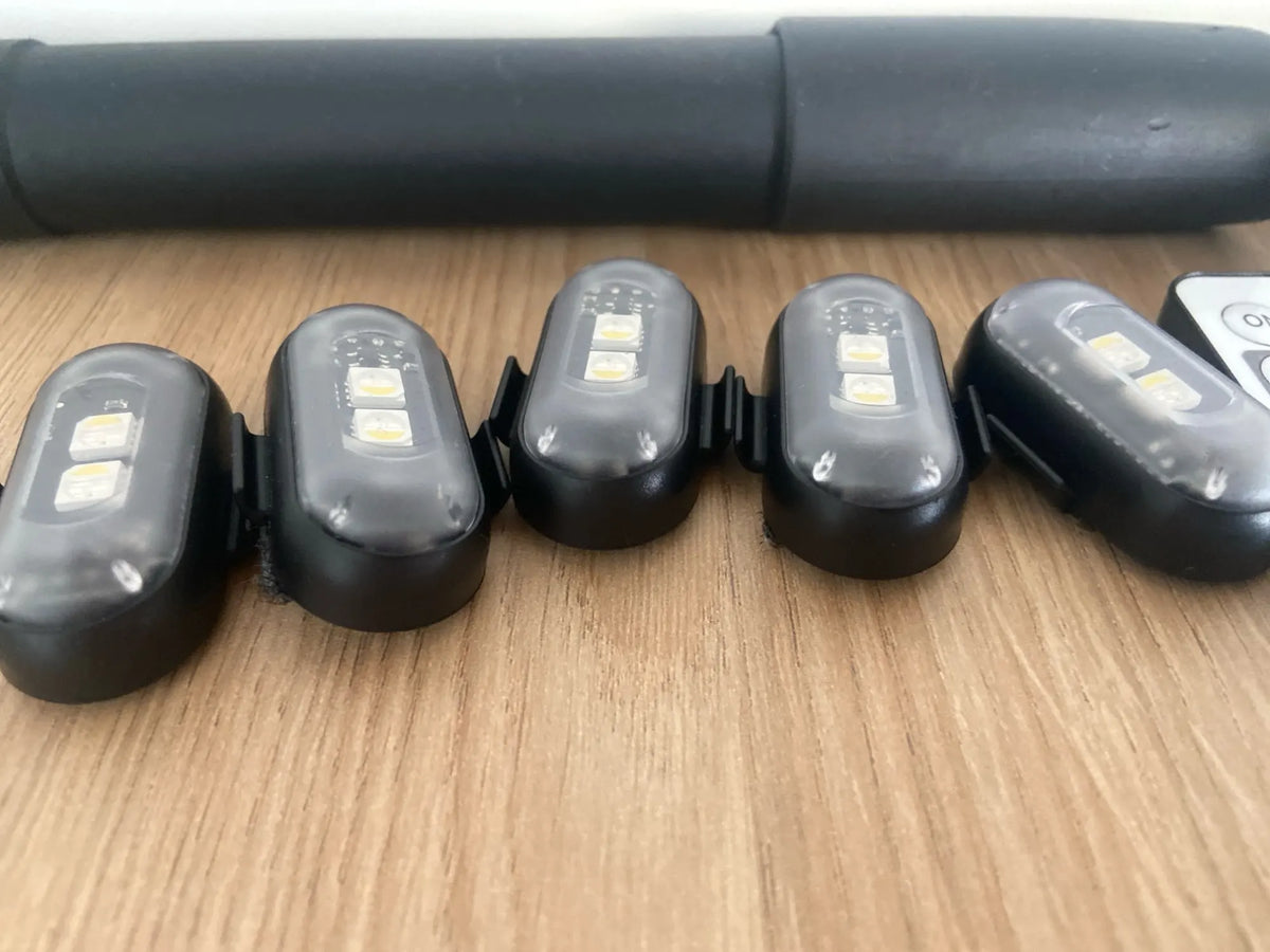 FOXLED™ - Przylepne Lampki LED Do Auta